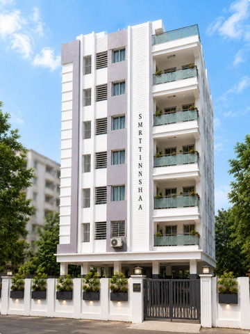 Smritinsha Apartments daytime exterior